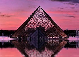 pyramid louvre paris by night